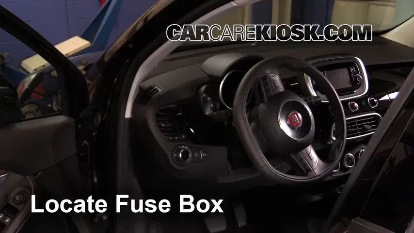 2016 Fiat 500X Easy 2.4L 4 Cyl. Fusible (interior) Cambio